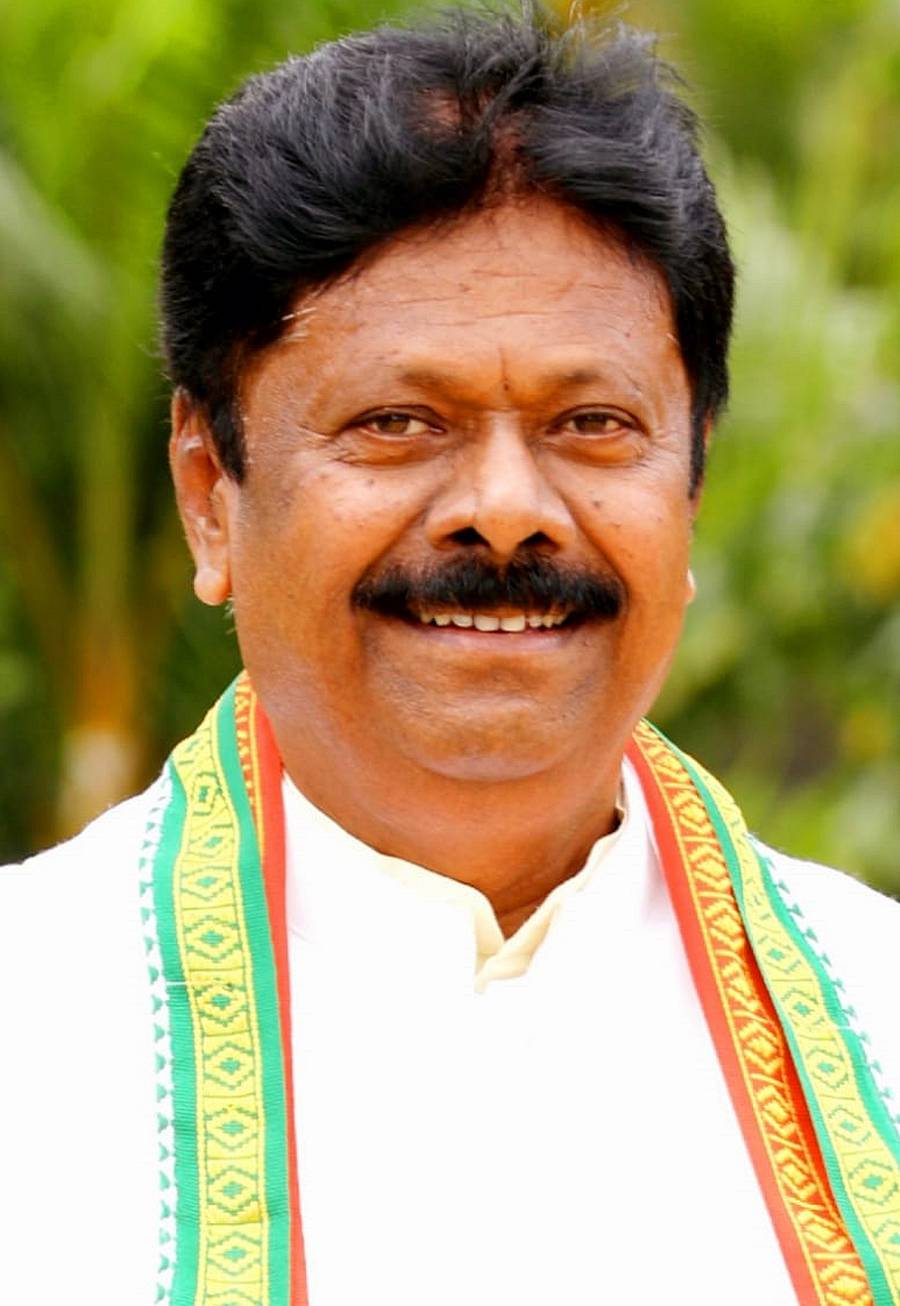 ಬಸವರಾಜ ಗುರಿಕಾರ