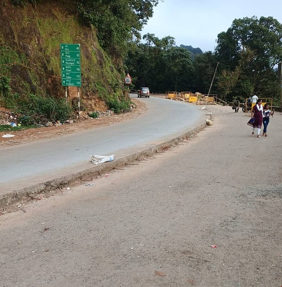 ಶಿರಸಿ ಕುಮಟಾ ರಸ್ತೆ ಕಾಮಗಾರಿ ಬಾಕಿಯಿರುವುದು 
