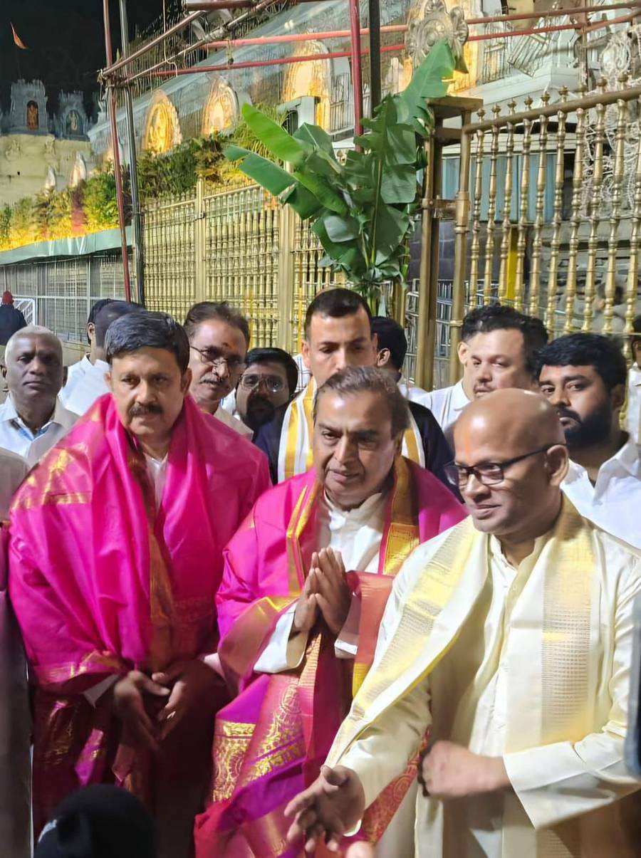 <div class="paragraphs"><p>ಉದ್ಯಮಿ ಮುಕೇಶ್ ಅಂಬಾನಿ</p></div>