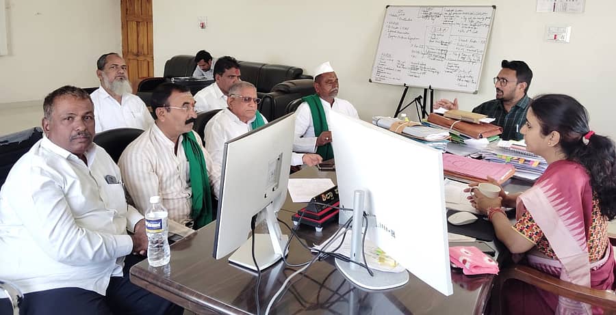 ಜಿಲ್ಲಾಧಿಕಾರಿ ಶಿಲ್ಪಾ ಶರ್ಮಾ ಅಧ್ಯಕ್ಷತೆಯಲ್ಲಿ ಬೀದರ್ನಲ್ಲಿ ಮಂಗಳವಾರ ಕಬ್ಬು ಬೆಳೆಗಾರರ ಸಭೆ ನಡೆಯಿತು