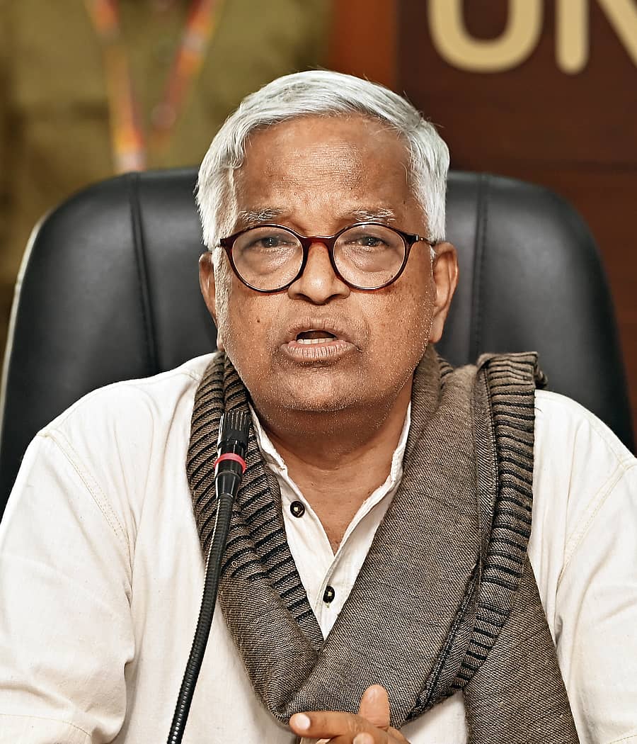 ಕನ್ನಡ ಅಭಿವೃದ್ದಿ ಪ್ರಾಧಿಕಾರದ ಅಧ್ಯಕ್ಷ ಡಾ. ಪುರುಷೋತ್ತಮ ಬಿಳಿಮಲೆ. ಪ್ರಜಾವಾಣಿ ಚಿತ್ರ.