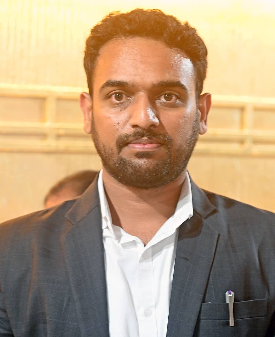 ನರ್ವಡೆ ವಿನಾಯಕ್. ಕೆ