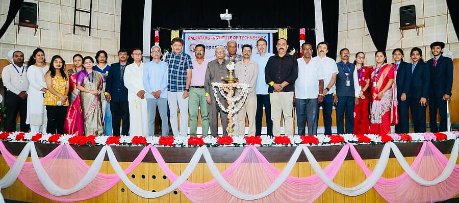 ತಿಪಟೂರು ಕಲ್ಪತರು ತಾಂತ್ರಿಕ ಮಹಾವಿದ್ಯಾಲಯದಲ್ಲಿ ಎಂ.ಬಿ.ಎ. ವಿಭಾಗದ ಪ್ರಥಮ ವರ್ಷದ ವಿದ್ಯಾರ್ಥಿಗಳಿಗೆ ಸ್ವಾಗತ ಕಾರ್ಯಕ್ರಮ ನಡೆಯಿತು