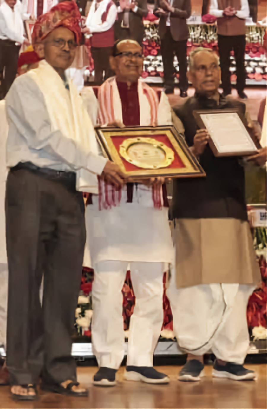 ನವದೆಹಲಿಯಲ್ಲಿ ರಾಷ್ಟ್ರೀಯ ಪ್ರಶಸ್ತಿ ಪಡೆದುಕೊಂಡ ಅನಂತಮೂರ್ತಿ ಜವಳಿ.