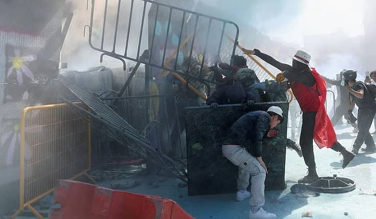 <div class="paragraphs"><p>ಮೆಕ್ಸಿಕೊದಲ್ಲಿ ಪ್ರತಿಭಟನೆ</p></div>