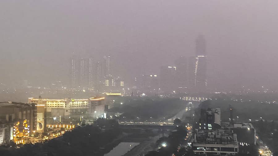 <div class="paragraphs"><p>ದೆಹಲಿಯಲ್ಲಿ ತಾಪಮಾನ ಇಳಿಕೆ</p></div>