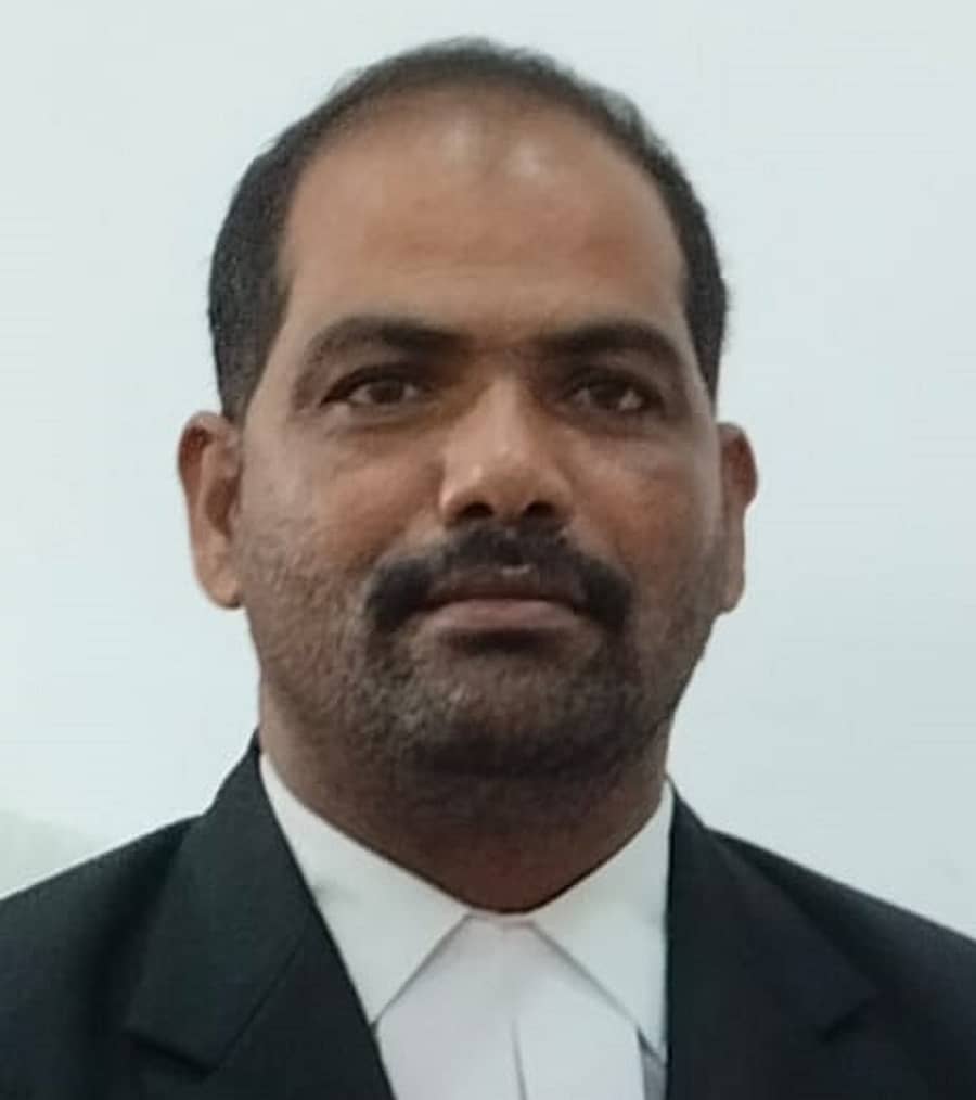 ನಾಗರಾಜ್, ವಕೀಲರು