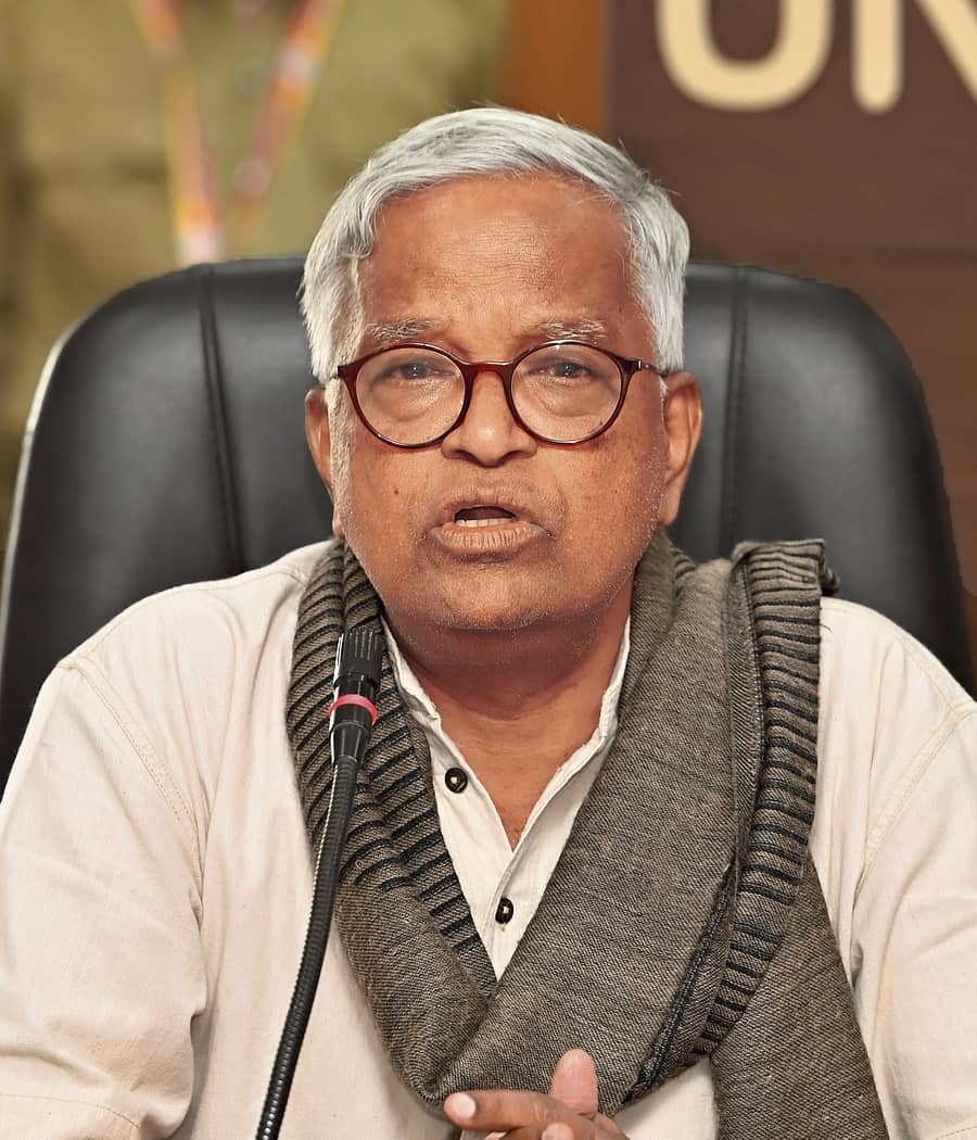 <div class="paragraphs"><p>ಪುರುಷೋತ್ತಮ ಬಿಳಿಮಲೆ</p></div>