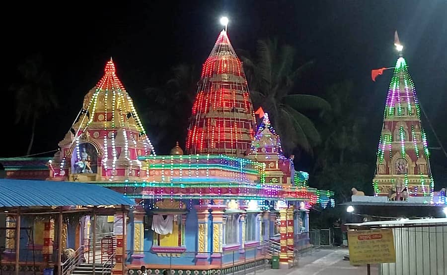 ಸವಣೂರು ತಾಲ್ಲೂಕಿನ ಕಾರಡಗಿ ಶ್ರೀ ವೀರಭದ್ರೇಶ್ವರ ದೇವಸ್ಥಾನ