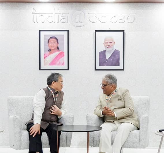 <div class="paragraphs"><p>ಲಿಯು ಝೆನ್ಮಿನ್ ಮತ್ತು ಭೂಪೇಂದರ್ ಯಾದವ್</p></div>