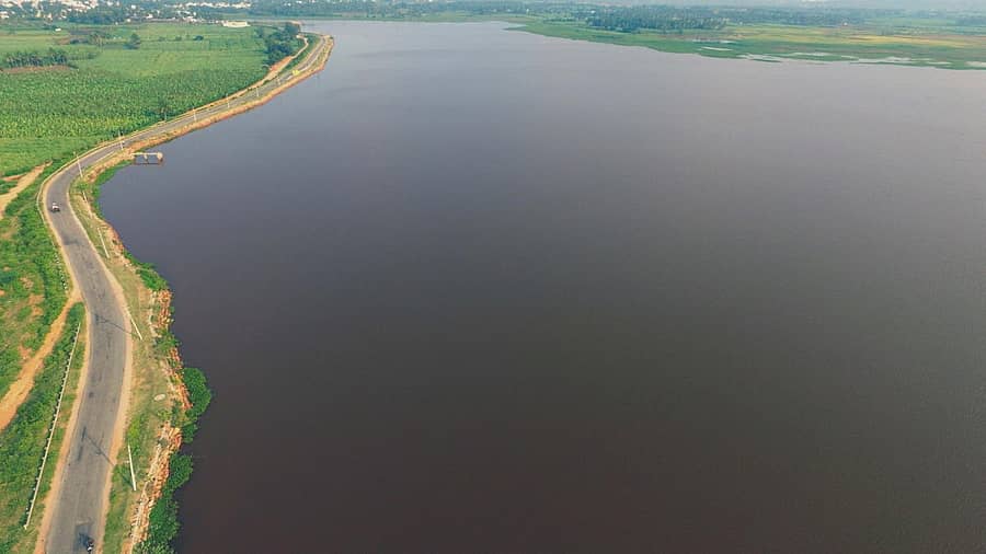 ಕಮಲಾಪುರ ಕೆರೆಯ ಸಂಗ್ರಹ ಚಿತ್ರ
