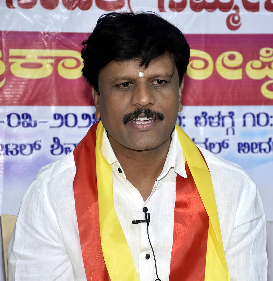 ಸುರೇಶ ಚನಶೆಟ್ಟಿ