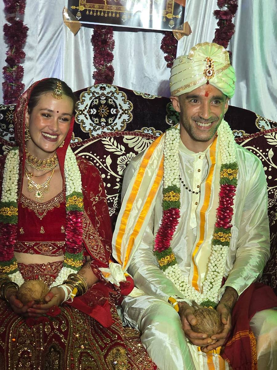 <div class="paragraphs"><p>ನಾರ್ವೆಯ ಸ್ಯಾಮ್, ಅರ್ತಿಮಿ</p></div>