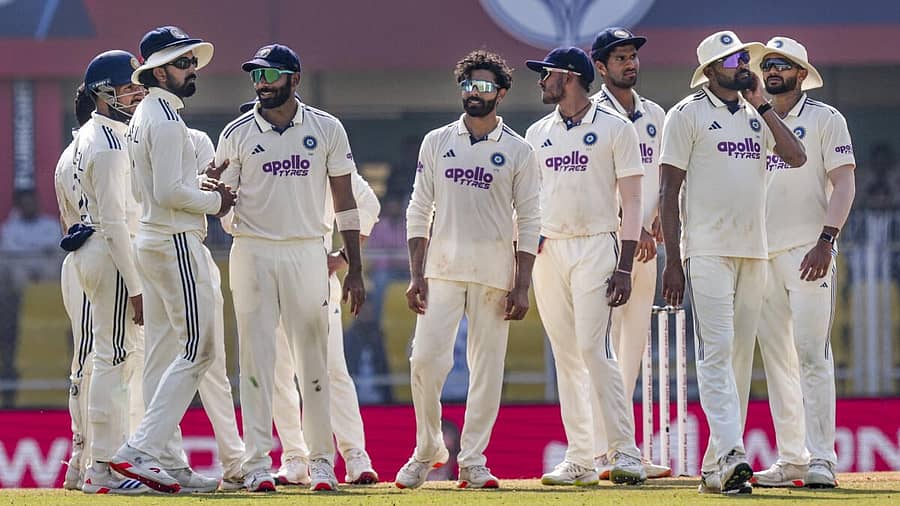 <div class="paragraphs"><p>ಭಾರತ ಕ್ರಿಕೆಟ್ ತಂಡದ ಆಟಗಾರರು</p></div>