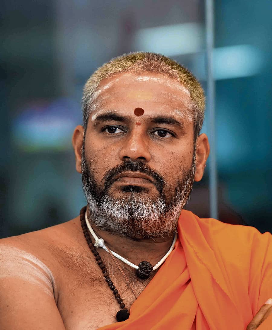 <div class="paragraphs"><p>ನಿರಂಜನಾನಂದಪುರಿ ಸ್ವಾಮೀಜಿ</p></div>