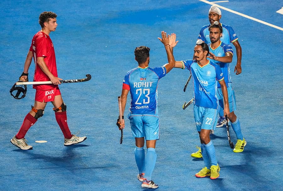 ಗೋಲು ಗಳಿಸಿದ ಸಂಭ್ರಮದಲ್ಲಿ ಭಾರತ ತಂಡದ ಆಟಗಾರರು –ಪಿಟಿಐ ಚಿತ್ರ