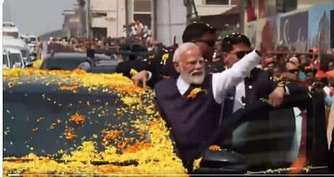 <div class="paragraphs"><p>ಪ್ರಧಾನಿ ನರೇಂದ್ರ ಮೋದಿ ರೋಡ್‌ ಶೋ...</p></div>