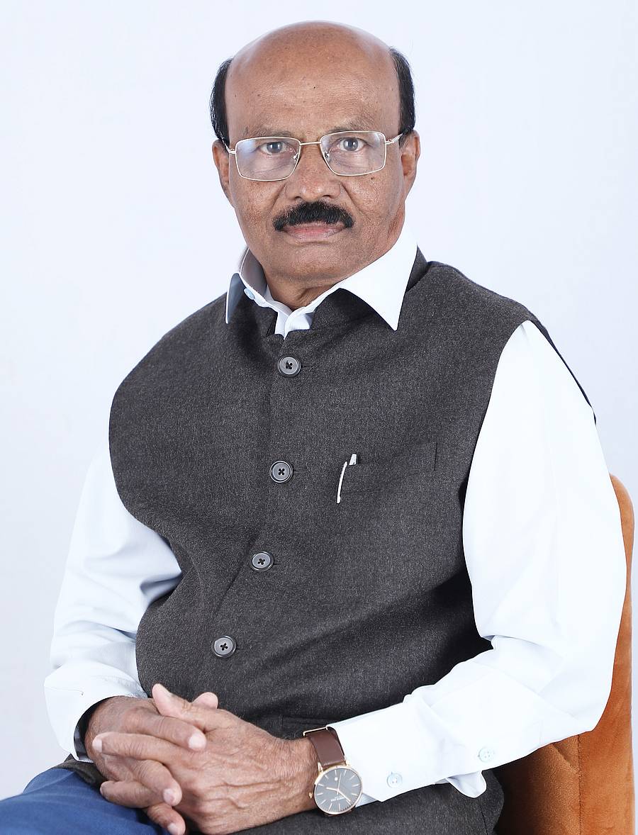 ಕರೀಗೌಡ ಬೀಚನಹಳ್ಳಿ