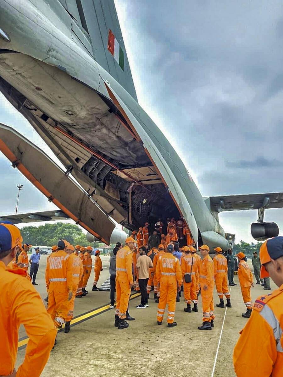 <div class="paragraphs"><p>'ದಿತ್ವಾ' ಚಂಡಮಾರುತ: ಶ್ರೀಲಂಕಾಕ್ಕೆ ಭಾರತ ಸಹಾಯ ಹಸ್ತ</p></div>