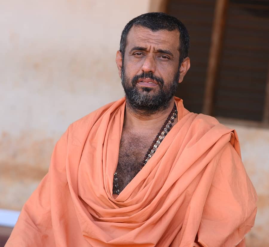 ವಿಖ್ಯಾತಾನಂದ ಸ್ವಾಮೀಜಿ