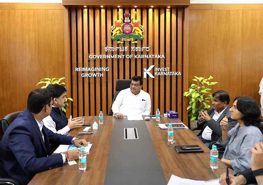 ಐಸಿಇಎ ಪ್ರತಿನಿಧಿಗಳ ಜತೆಗೆ ಎಂ.ಬಿ.ಪಾಟೀಲ ಅವರು ಸಭೆ ನಡೆಸಿದರು