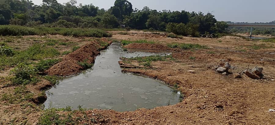 ಶೃಂಗೇರಿ ಪ್ರವಾಸಿ ತಾಣಗಳ ಕೊಳಚೆ ನೀರು ತುಂಗಾ ನದಿಗೆ ಸೇರುತ್ತಿರುವುದು