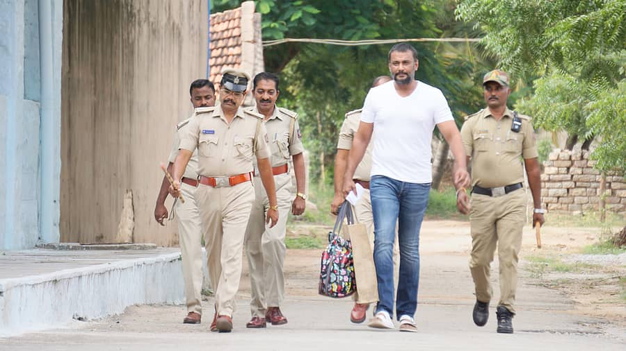 <div class="paragraphs"><p>ನಟ ದರ್ಶನ್</p></div>