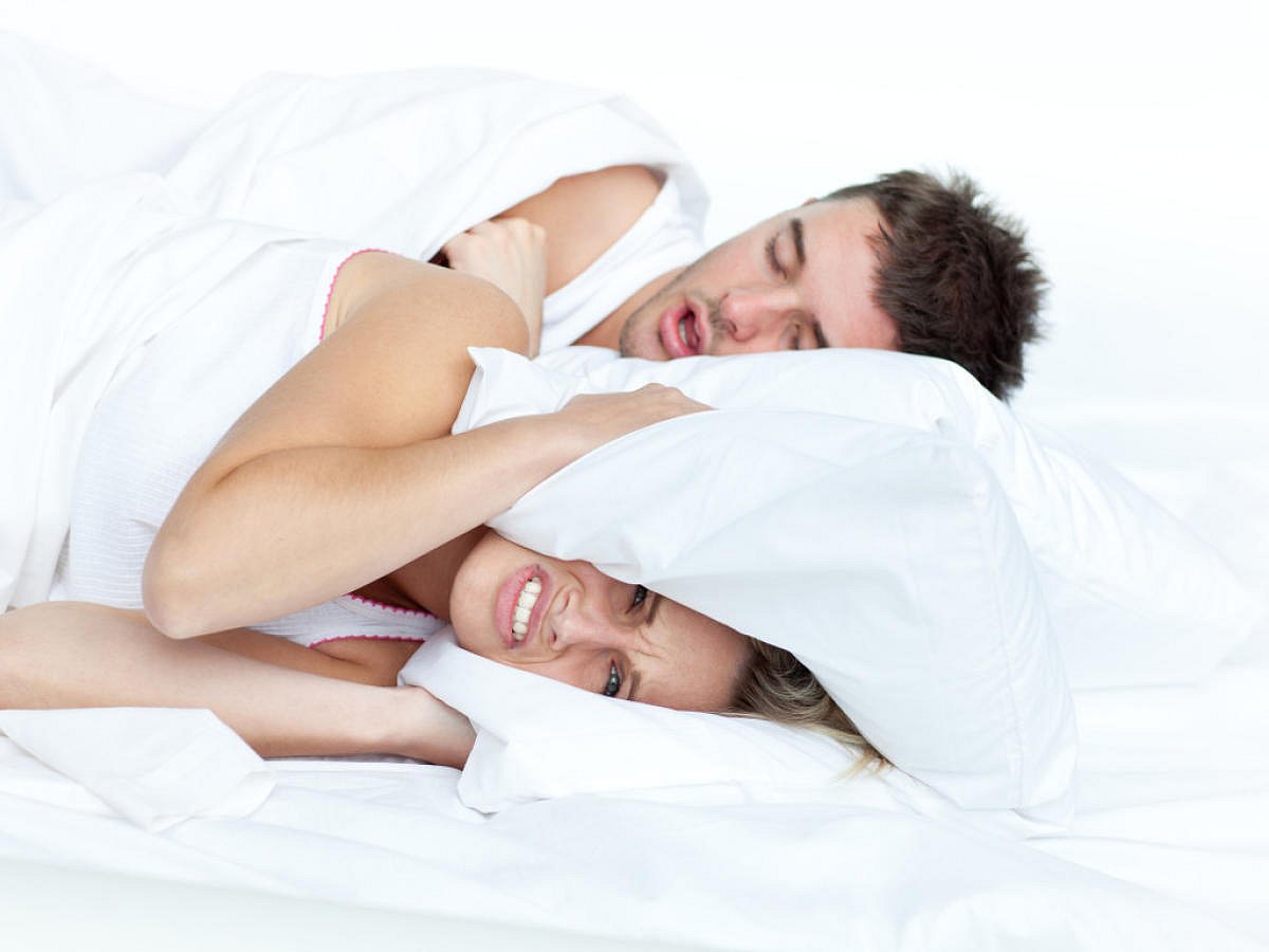 Snoring Control Tips: ಅಕ್ಕಪಕ್ಕದವರ ನಿದ್ದೆಗೆಡಿಸುವ ಗೊರಕೆ: ನಿಯಂತ್ರಣಕ್ಕೆ ...