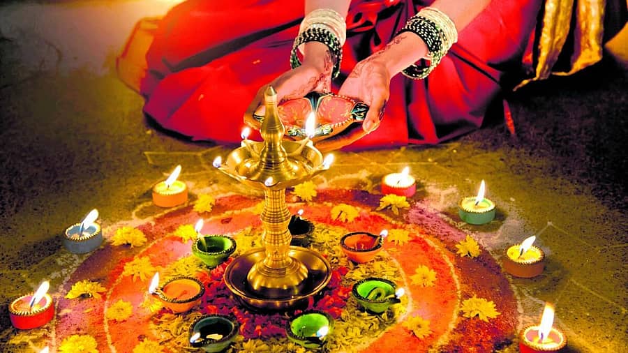 <div class="paragraphs"><p>ದೀಪಾವಳಿ (ಪ್ರಾತಿನಿಧಿಕ ಚಿತ್ರ)</p></div>