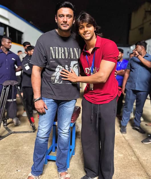 <div class="paragraphs"><p>ದರ್ಶನ್ ಜೊತೆ ಯುವರಾಜ್ ಹೇಮಂತ್</p></div>