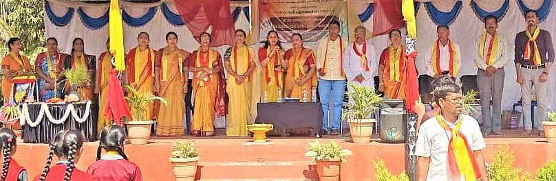 ತರೀಕೆರೆ ಪಟ್ಟಣದ ಸದ್ವಿದ್ಯಾ ಶಾಲೆಯ ಕಾರ್ಯಕ್ರಮವನ್ನು ಸಮಾಜ ಚಿಂತಕ ಮನಸುಳಿ ಮೋಹನ್ ಉದ್ಘಾಟಿಸಿದರು