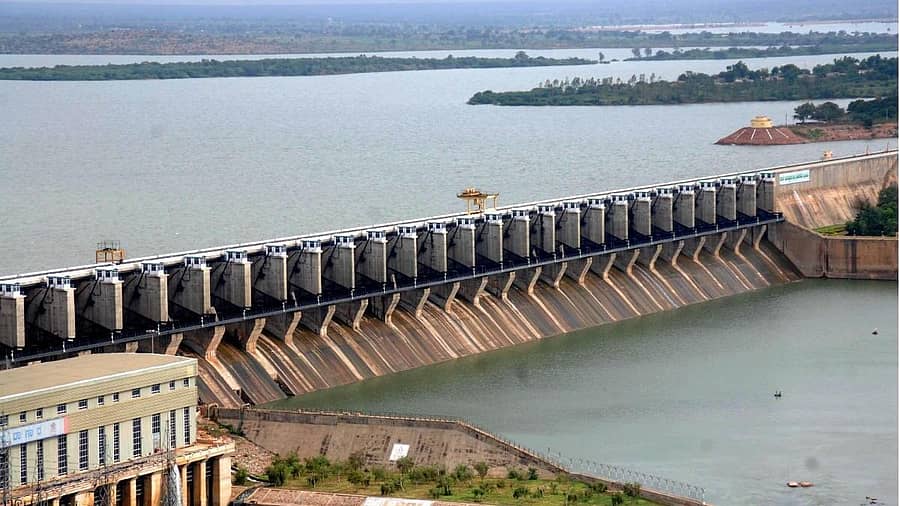 <div class="paragraphs"><p>ಆಲಮಟ್ಟಿ ಜಲಾಶಯದ ನೋಟ</p></div>