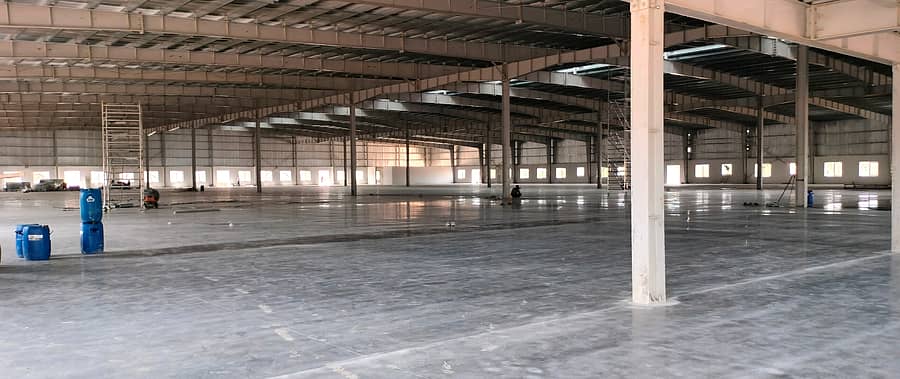 ಕಡೂರು ಹೊರವಲಯದ ನಗದಿಯಾತ್ ಕಾವಲ್ ಕೈಗಾರಿಕಾ ಪ್ರದೇಶದಲ್ಲಿ ನಿರ್ಮಾಣಗೊಳ್ಳುತ್ತಿರುವ ಮ್ಯಾಫ್ ಗಾರ್ಮೆಂಟ್ಸ್ನ ಉತ್ಪಾದನಾ ಘಟಕದ ಒಳ ನೋಟ