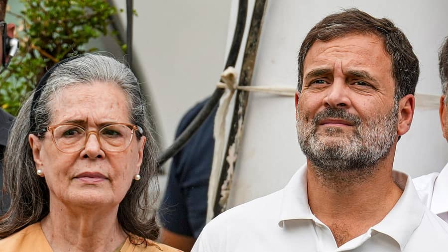 Congress leaders Sonia Gandhi and Rahul Gandhi