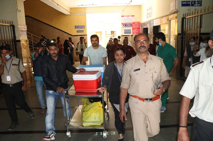 ಅಂಗಾಂಗಗಳನ್ನು ಹಾಸನದ ಹಿಮ್ಸ್ನಿಂದ ಮೈಸೂರಿನ ಆಸ್ಪತ್ರೆಗೆ ರವಾನಿಸಲಾಯಿತು