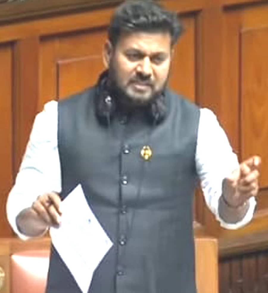 ಶಾಸಕ ಕೃಷ್ಣನಾಯ್ಕ