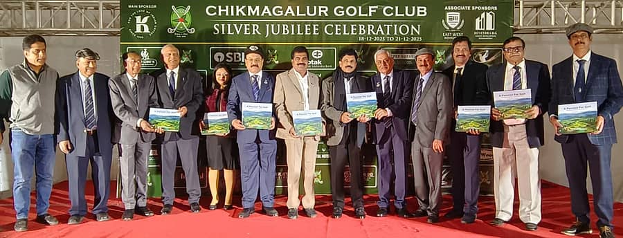 ಕಾಫಿ ಟೇಬಲ್ ಪುಸ್ತಕವನ್ನು ರೊನಾಲ್ಡ್ ಕುಲಾಸೊ ಬಿಡುಗಡೆ ಮಾಡಿದರು