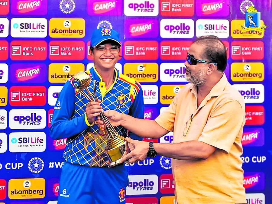 <div class="paragraphs"><p>ವಂದಿತಾ</p></div>