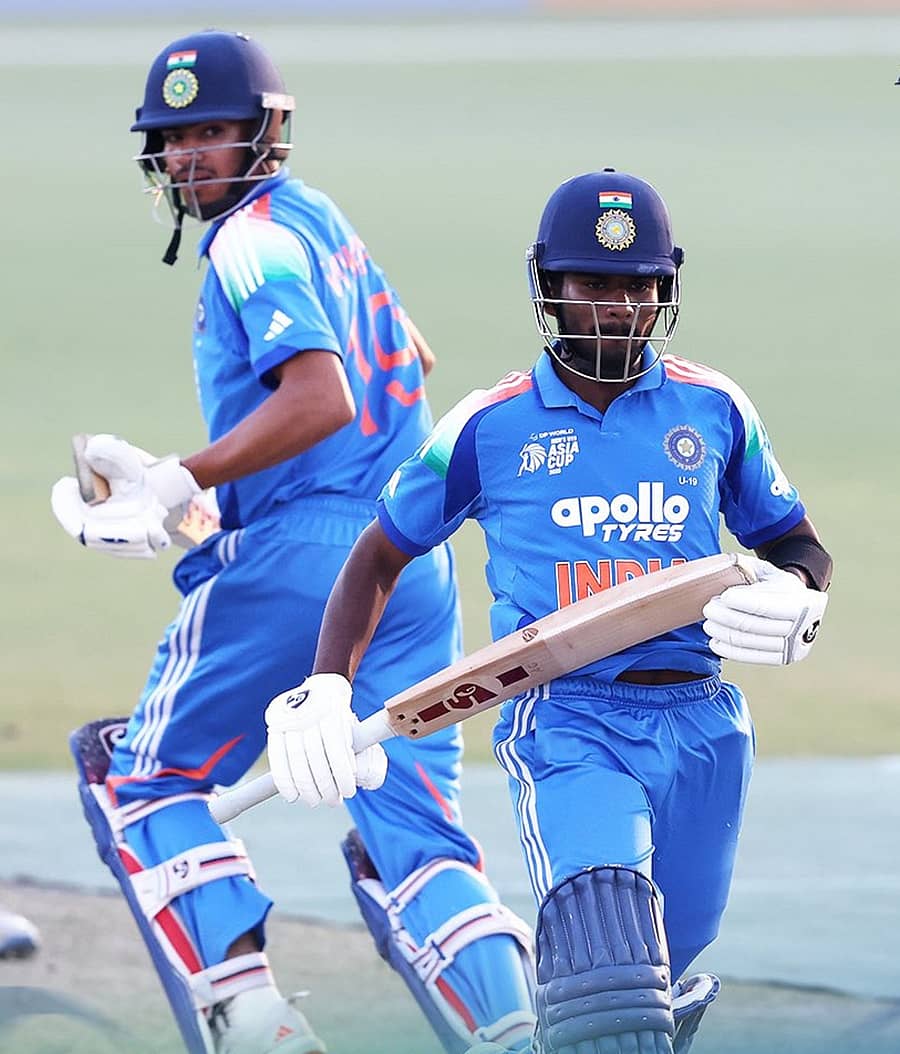 <div class="paragraphs"><p>ವಿಹಾನ್ ಮಲ್ಹೋತ್ರಾ ಮತ್ತು ಆರನ್ ಜಾರ್ಜ್ ಜೊತೆಯಾಟ </p></div>