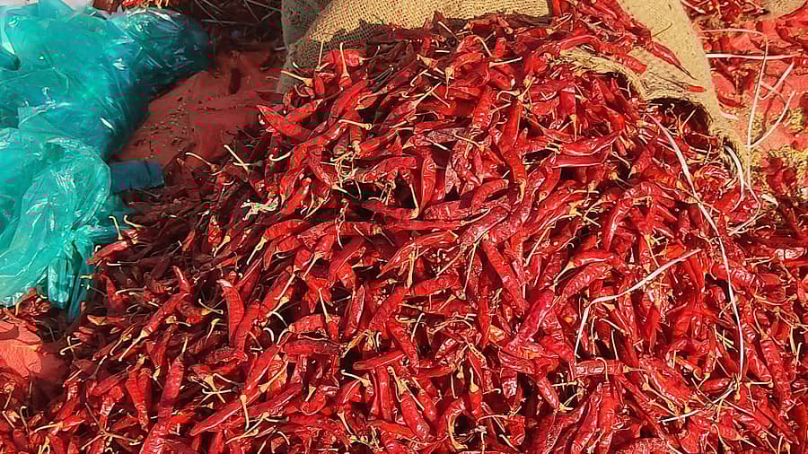 <div class="paragraphs"><p>ಬ್ಯಾಡಗಿ ಮೆಣಸಿನಕಾಯಿ</p></div>