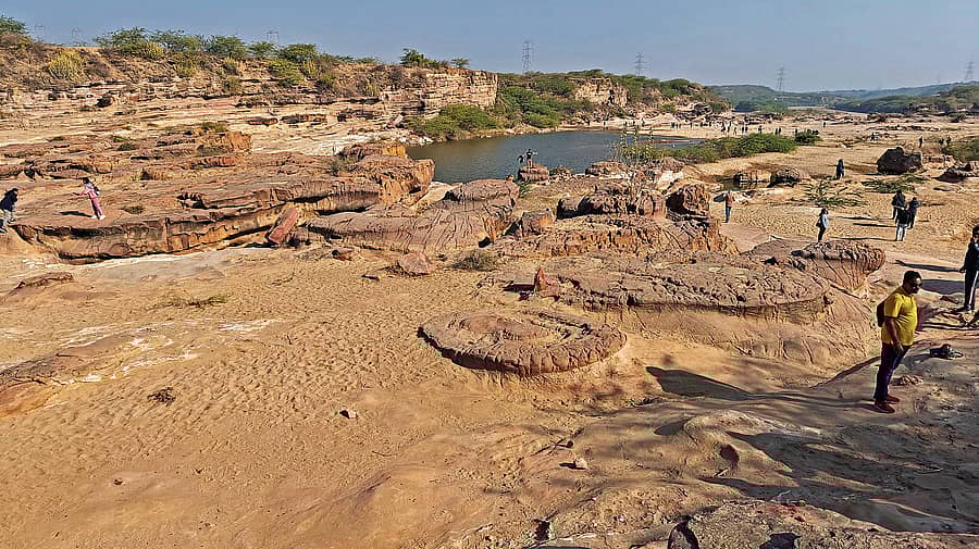 ಕಾದಿಯಾ ಧ್ರೋ ಕಣಿವೆ