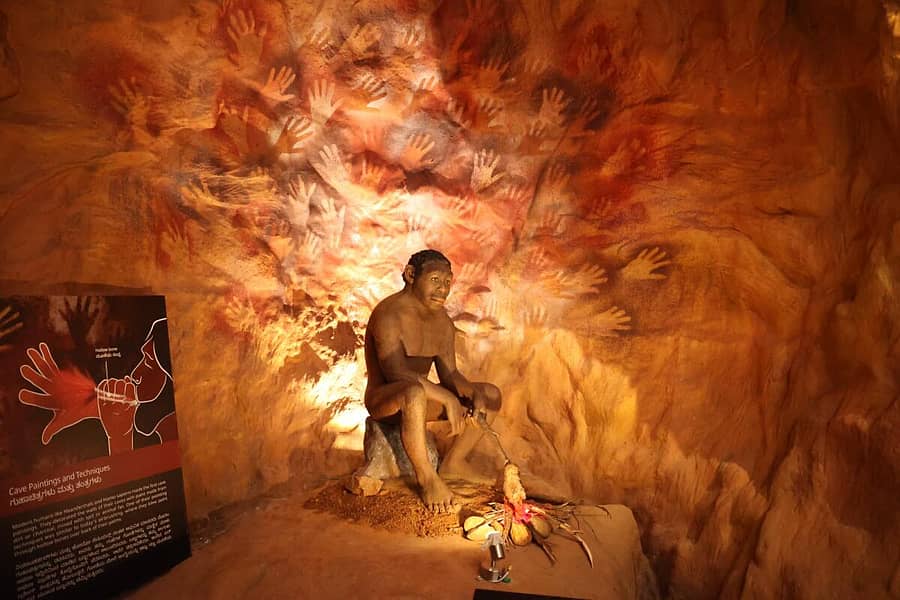 <div class="paragraphs"><p>ಮಾನವ ವಿಕಾಸ ಗ್ಯಾಲರಿ</p></div>