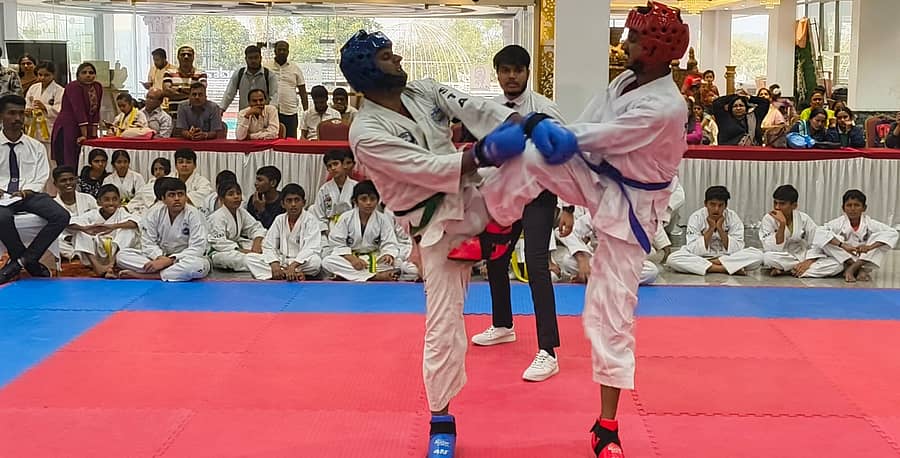 ಪಂದ್ಯಾವಳಿಯಲ್ಲಿ ಸೆಣಸಾಡಿದ ಟೇಕ್ವಾಂಡೊ ಪಟುಗಳು