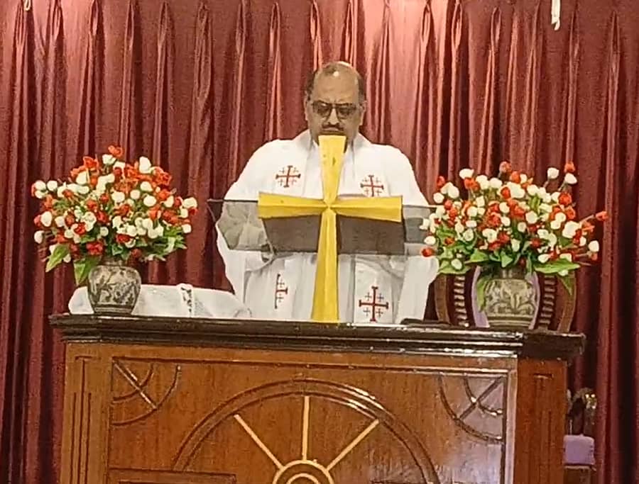 ಕ್ರಿಸ್‌ಮಸ್‌ ಸಂದೇಶ ನೀಡಿದ ವುರ್ಥ್‌ ಸ್ಮಾಕರ ಚರ್ಚ್‌ನ ಫಾದರ್‌ ರೆಜಿನಾಲ್ಡ್‌ ಪಾಲ್‌