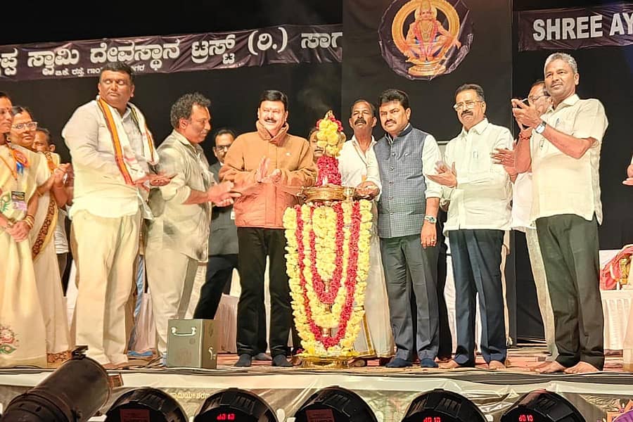 ಸಾಗರದಲ್ಲಿ ಅಯ್ಯಪ್ಪಸ್ವಾಮಿ ನೂತನ ದೇವಸ್ಥಾನ ನಿರ್ಮಾಣದ ನೀಲನಕ್ಷೆಯ ಅನಾವರಣ ಕಾರ್ಯಕ್ರಮ ಶುಕ್ರವಾರ ನಡೆಯಿತು