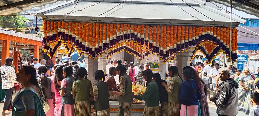 ಸುಂಟಿಕೊಪ್ಪ ಶ್ರೀಪುರಂ ಅಯ್ಯಪ್ಪ ಸ್ವಾಮಿ ಕ್ಷೇತ್ರದಲ್ಲಿ ಶನಿವಾರ ಮಂಡಲ ಪೂಜೋತ್ಸವ ಸಂಭ್ರಮದಿಂದ ನೆರವೇರಿತು