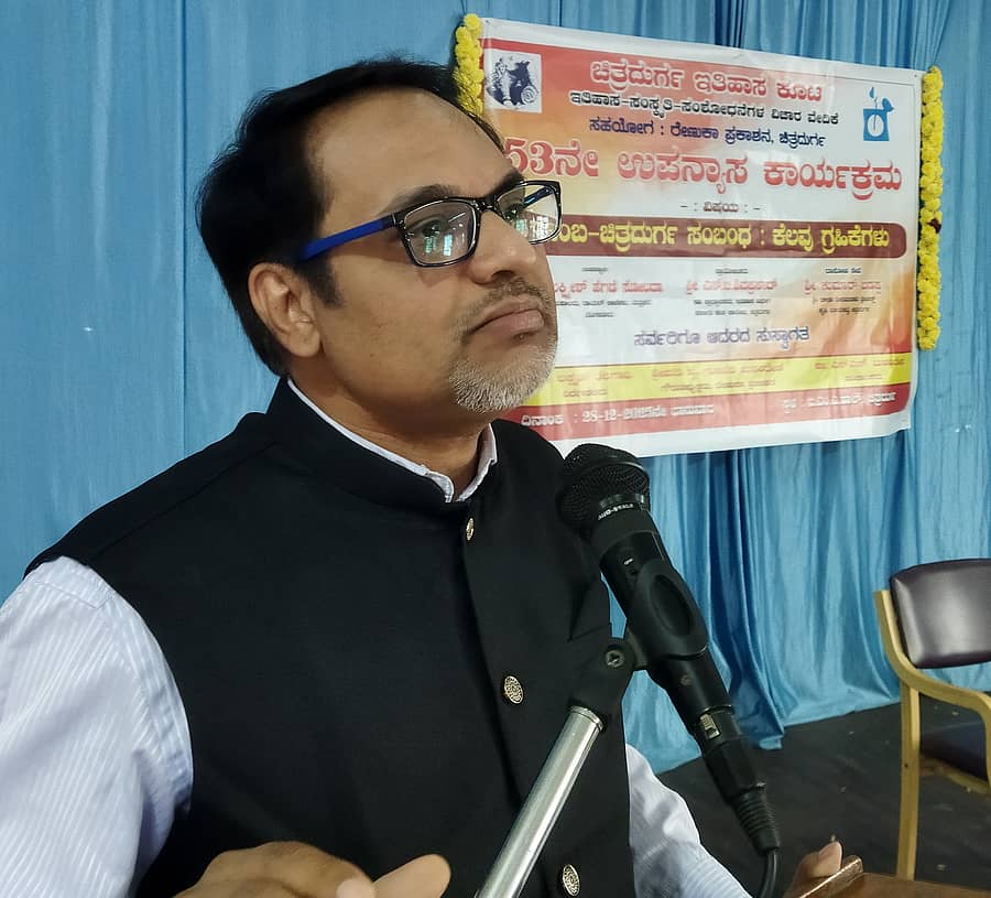 <div class="paragraphs"><p>ಲಕ್ಷ್ಮೀಶ್‌ ಹೆಗಡೆ ಸೋಂದಾ</p></div>