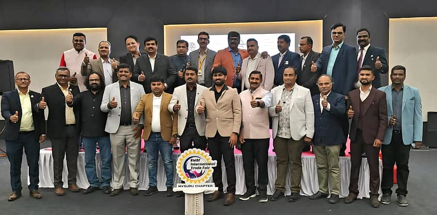 ರೋಟರಿ ಮೀನ್‌ಸ್ ಬಿಸಿನೆಸ್ ಮೈಸೂರು ಚಾಪ್ಟರ್ ವತಿಯಿಂದ ನಡೆಯಲಿರುವ ‘ಆರ್‌ಎಂಬಿ ಅಂತರರಾಷ್ಟ್ರೀಯ ವ್ಯಾಪಾರ ಮೇಳ–2026’ರ ‘ಕರ್ಟನ್‌ ರೈಸರ್‌’ ಕಾರ್ಯಕ್ರಮದಲ್ಲಿ ಪಾಲ್ಗೊಂಡಿದ್ದ ಪ್ರತಿನಿಧಿಗಳು
