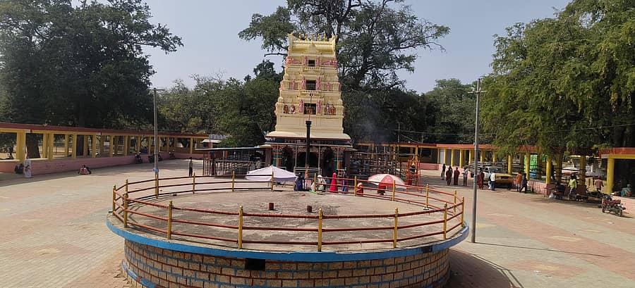 ಕೊಳ್ಳೇಗಾಲ ತಾಲ್ಲೂಕಿನಲ್ಲಿರುವ ಚಿಕ್ಕಲ್ಲೂರು ಸಿದ್ದಪ್ಪಾಜಿ ಕ್ಷೇತ್ರ