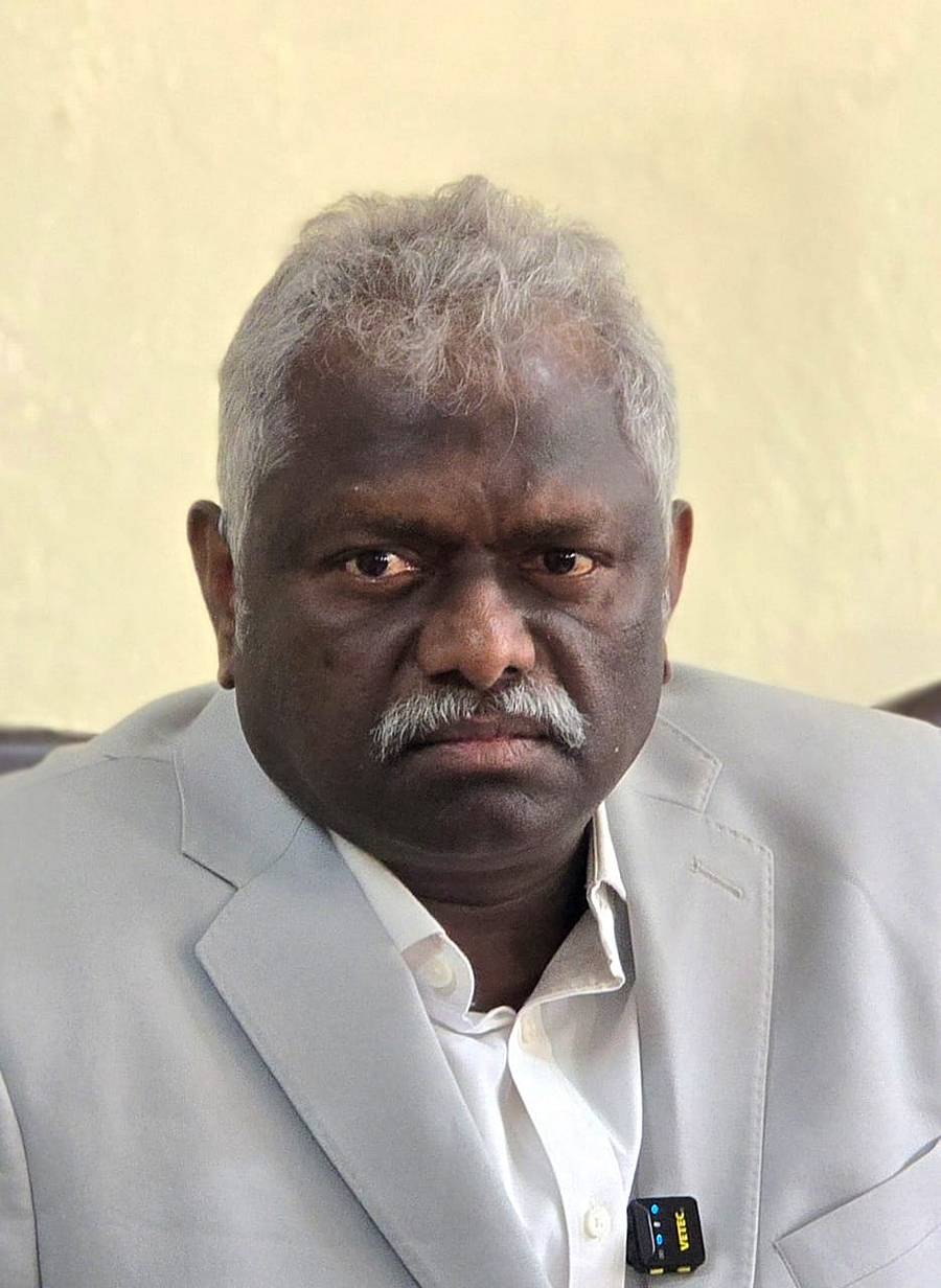 <div class="paragraphs"><p>ಫಕ್ಕೀರಪ್ಪ ಚಲವಾದಿ</p></div>